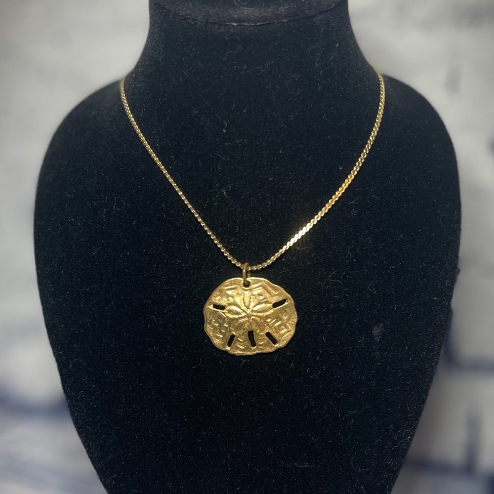 Vintage Sand Dollar Choker Fashion Necklace